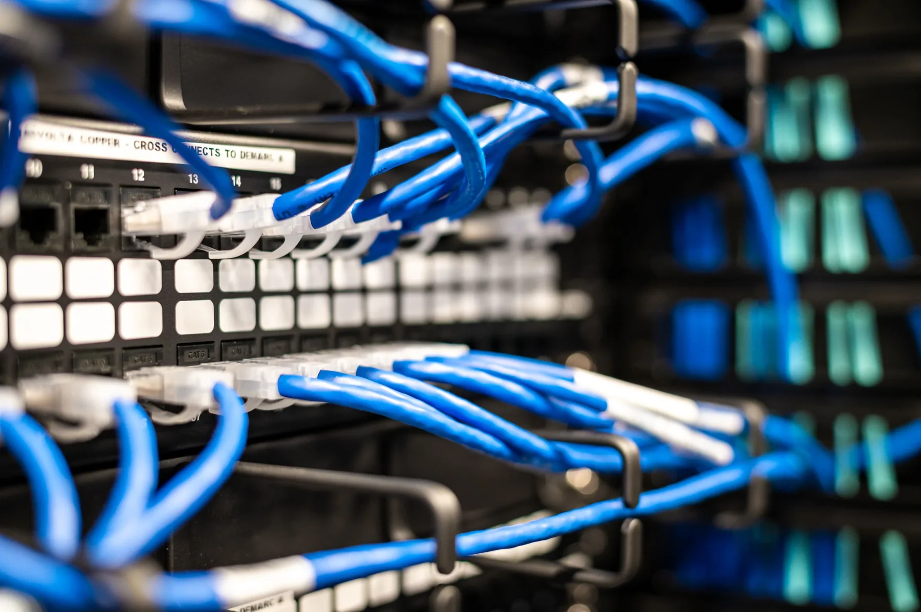 Netzwerk & Infrastruktur